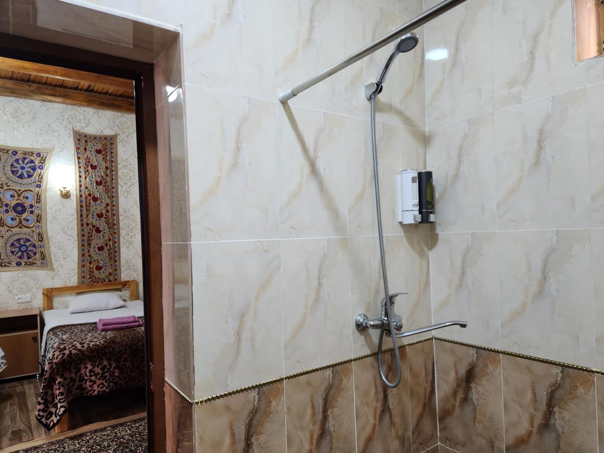 Samani Bukhara Bed & Breakfast ภายนอก รูปภาพ