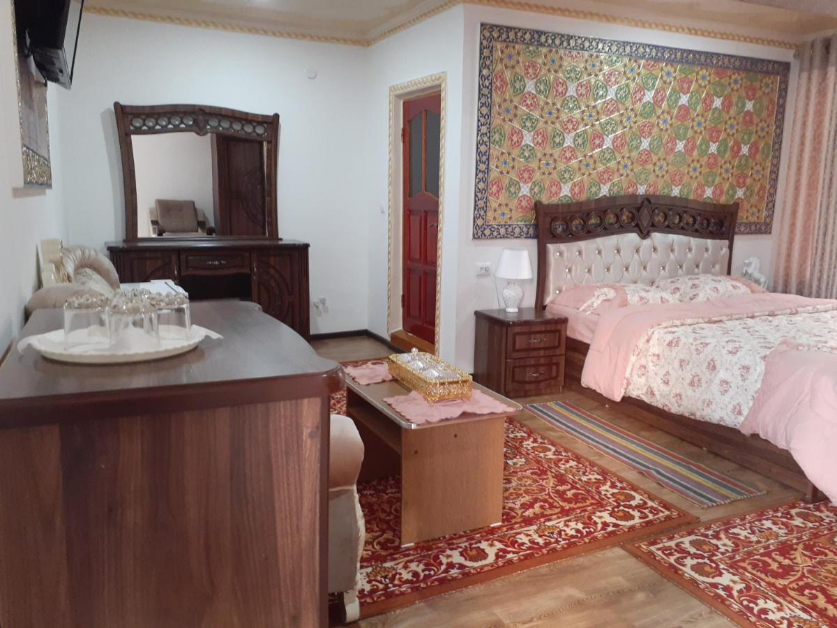 Samani Bukhara Bed & Breakfast ภายนอก รูปภาพ